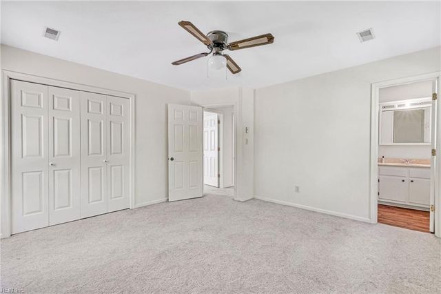 2072 Snug Harbor DR, Hayes, VA 23072