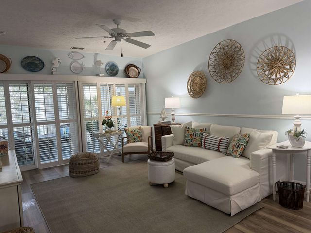 601 Hillside Dr N Apt 3125, North Myrtle Beach, SC 29582