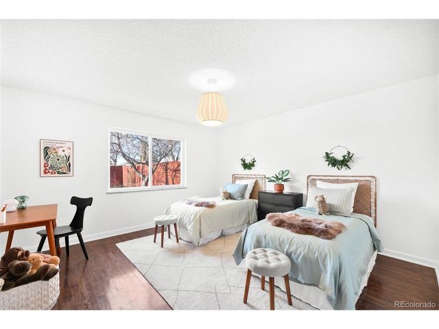 3035 N Monaco st Pkwy, Denver, CO 80207