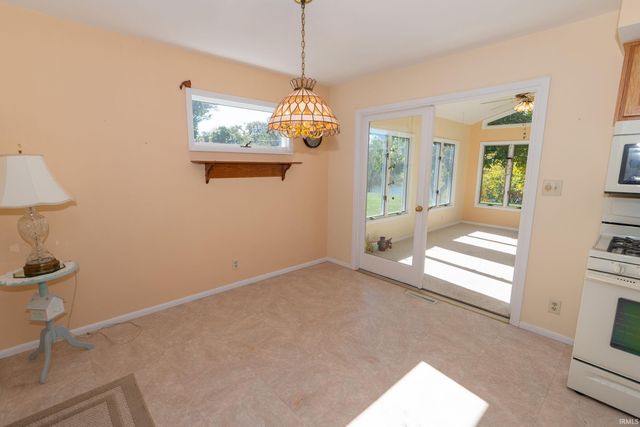 5435 York Road, South Bend, IN 46614