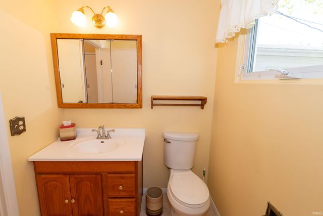 5435 York Road, South Bend, IN 46614