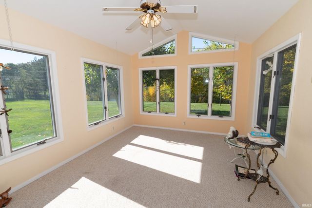 5435 York Road, South Bend, IN 46614