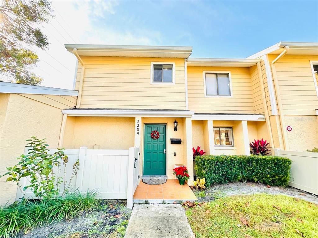 2254 OHARA COURT 1055, Orlando, FL 32812