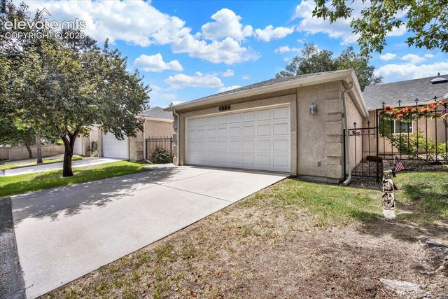 972 Tabor Place, Colorado Springs, CO 80905