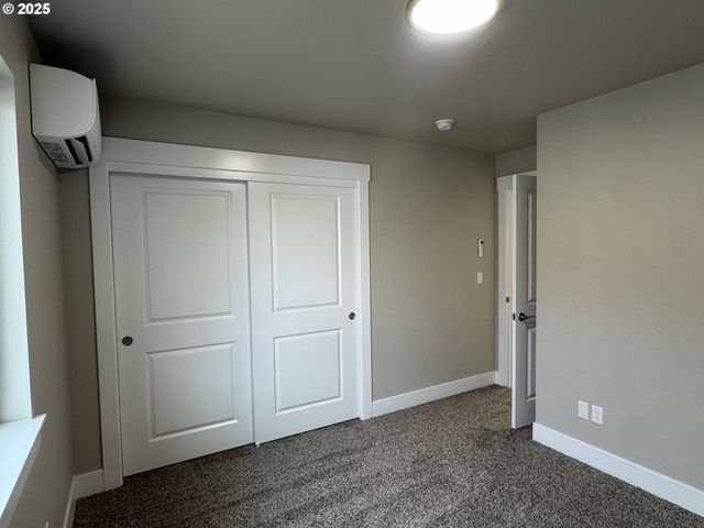 220 MILLER St, Sutherlin, OR 97479