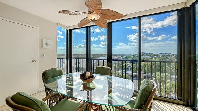 5855 MIDNIGHT PASS ROAD 605, Sarasota, FL 34242