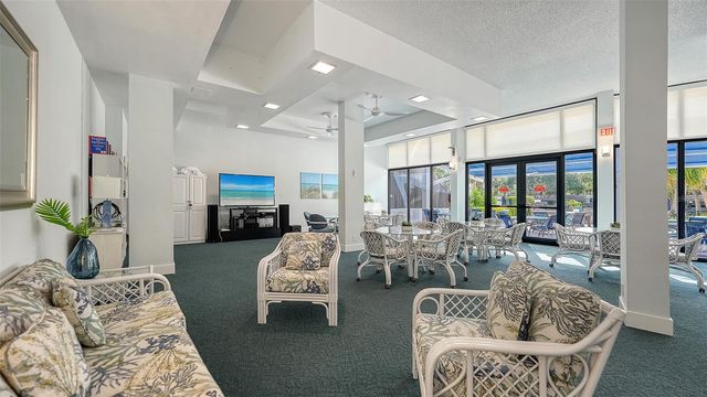 5855 MIDNIGHT PASS ROAD 605, Sarasota, FL 34242
