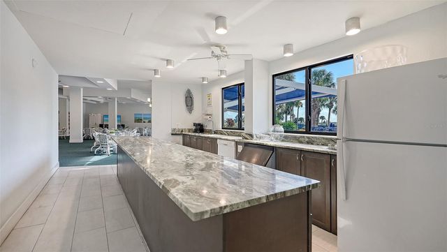 5855 MIDNIGHT PASS ROAD 605, Sarasota, FL 34242