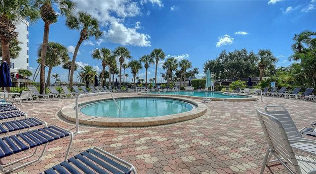 5855 MIDNIGHT PASS ROAD 605, Sarasota, FL 34242