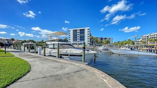 5855 MIDNIGHT PASS ROAD 605, Sarasota, FL 34242