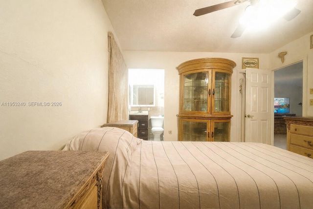 480 NE 109th St, Miami, FL 33161