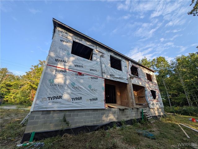 9815 Utica Street, Evans, NY 14006