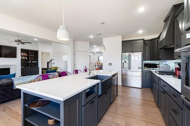 302 SW Chardonnay Street, Bentonville, AR 72712