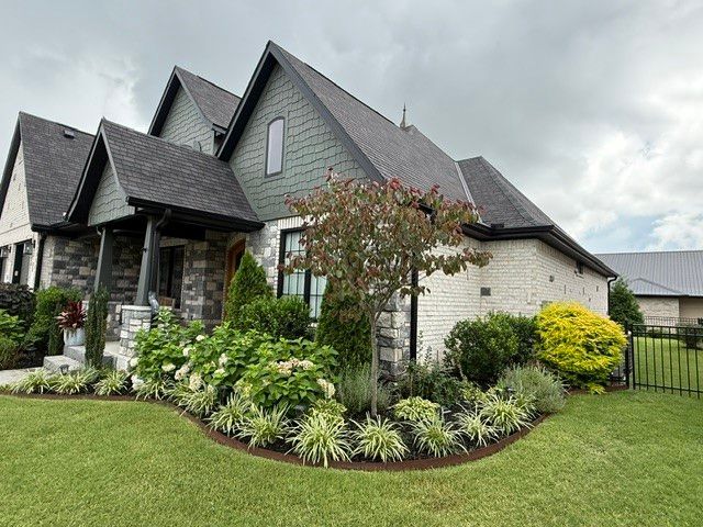 302 SW Chardonnay Street, Bentonville, AR 72712