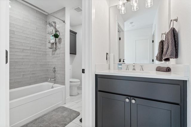 302 SW Chardonnay Street, Bentonville, AR 72712