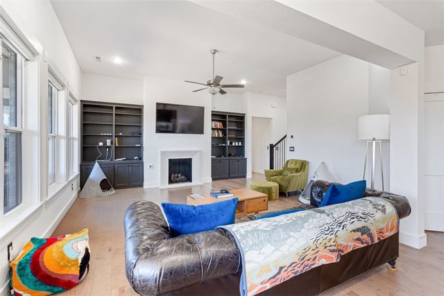 302 SW Chardonnay Street, Bentonville, AR 72712