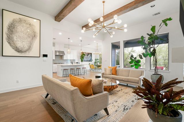 288 Hazy Hills LOOP, Dripping Springs, TX 78620