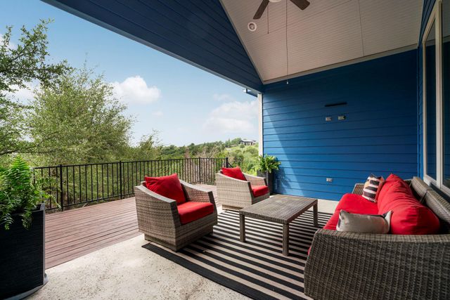 288 Hazy Hills LOOP, Dripping Springs, TX 78620