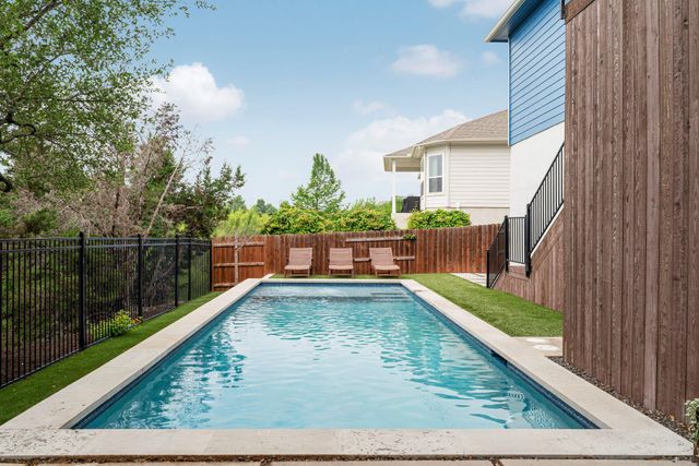 288 Hazy Hills LOOP, Dripping Springs, TX 78620