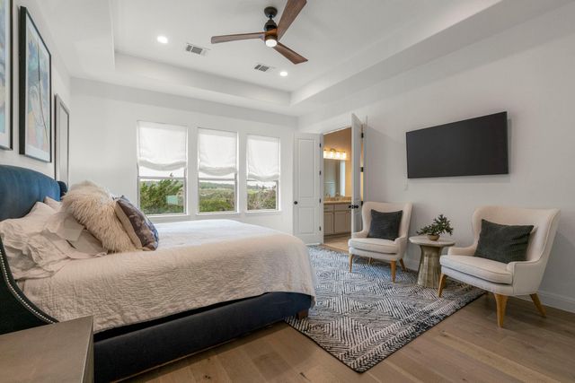 288 Hazy Hills LOOP, Dripping Springs, TX 78620