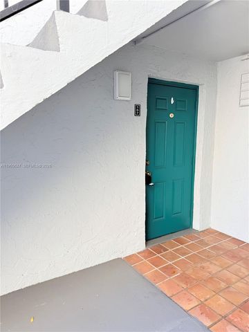 7140 NW 179th St 107, Hialeah, FL 33015