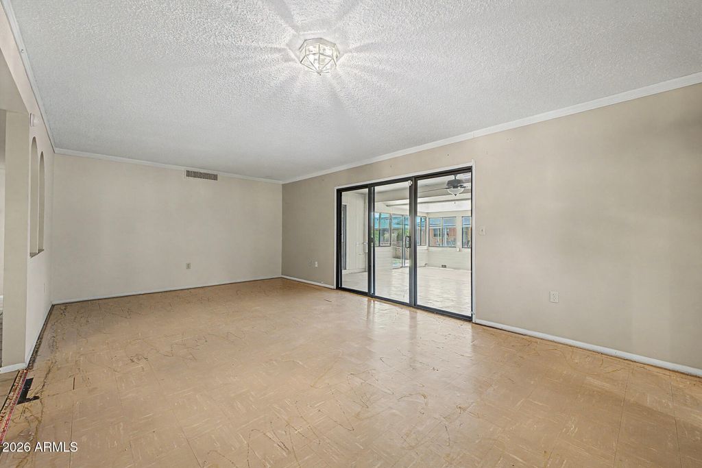 9933 W CONCORD Avenue, Sun City, AZ 85351 — photo 4