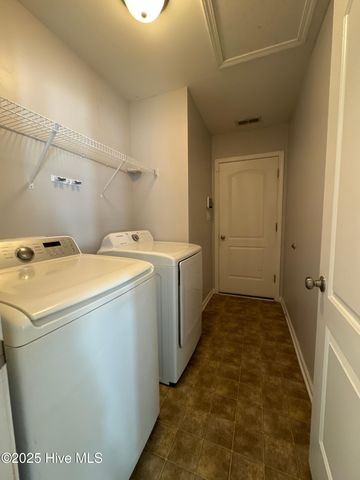 386 Sonoma Road, Jacksonville, NC 28546