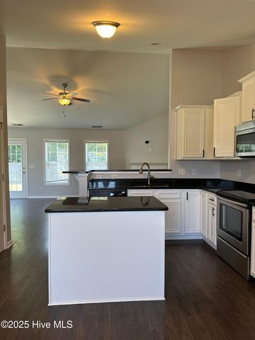 386 Sonoma Road, Jacksonville, NC 28546