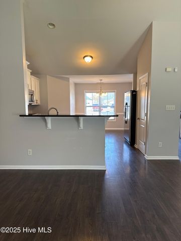386 Sonoma Road, Jacksonville, NC 28546