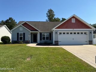 386 Sonoma Road, Jacksonville, NC 28546