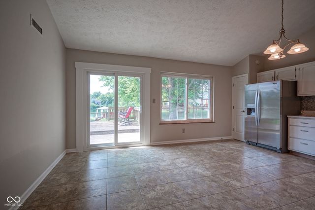 8809 Haddington Drive N, Indianapolis, IN 46256