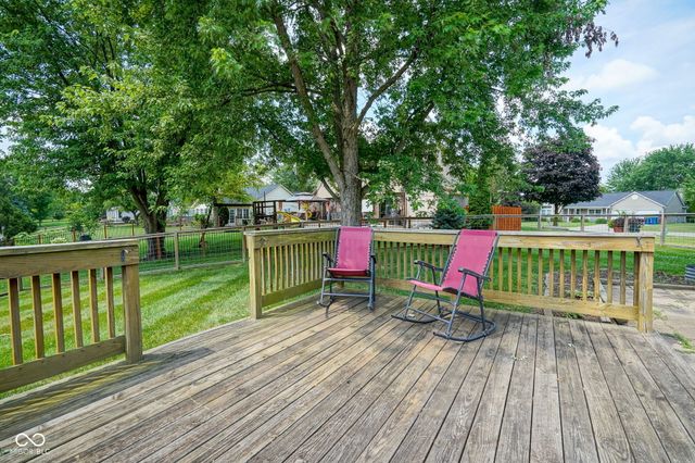 8809 Haddington Drive N, Indianapolis, IN 46256