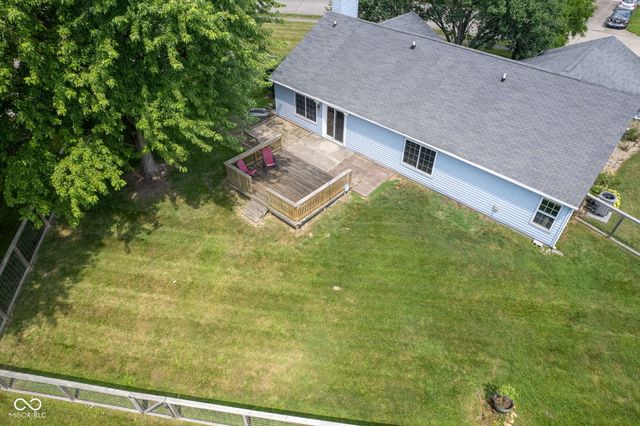 8809 Haddington Drive N, Indianapolis, IN 46256