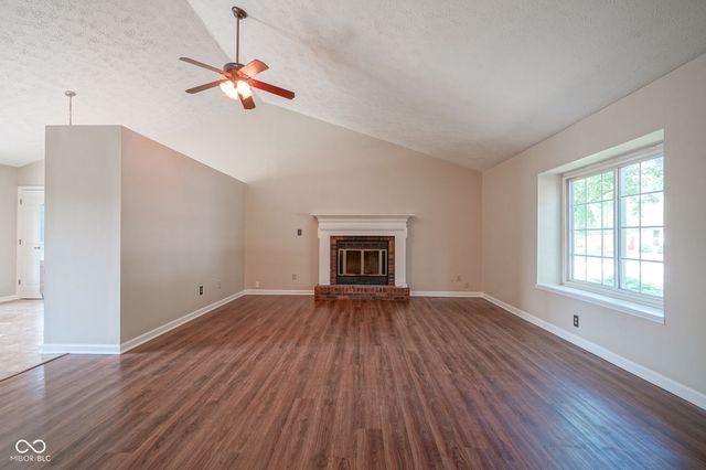 8809 Haddington Drive N, Indianapolis, IN 46256