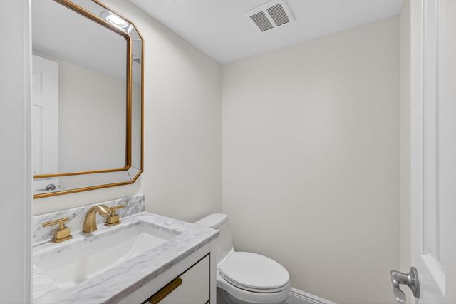 2104 Fairway Drive S, Jupiter, FL 33477