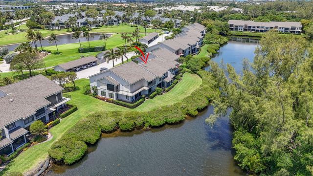 2104 Fairway Drive S, Jupiter, FL 33477