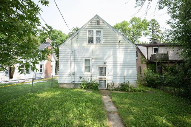 4441 N 36th STREET, Milwaukee, WI 53209