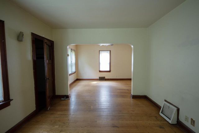 4441 N 36th STREET, Milwaukee, WI 53209