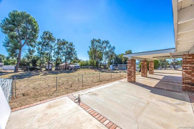 33155 Avenue D, Yucaipa, CA 92399