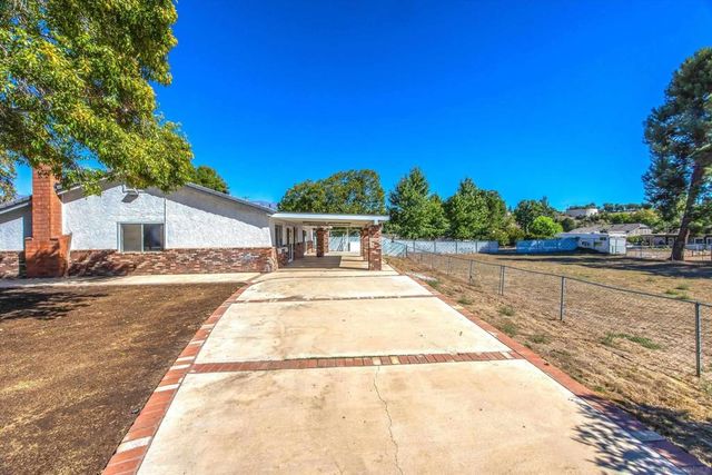 33155 Avenue D, Yucaipa, CA 92399