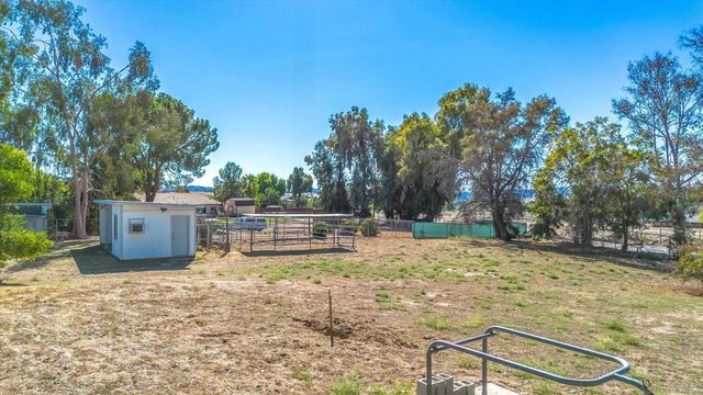 33155 Avenue D, Yucaipa, CA 92399