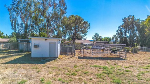 33155 Avenue D, Yucaipa, CA 92399