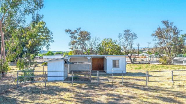 33155 Avenue D, Yucaipa, CA 92399