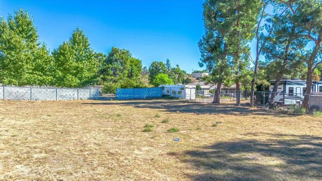33155 Avenue D, Yucaipa, CA 92399