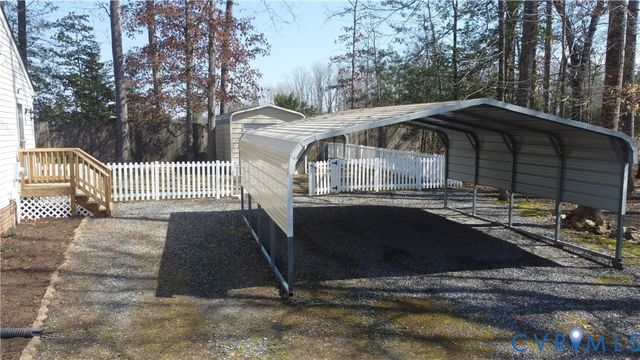 10498 Dellwood Rd, Glen Allen, VA 23059