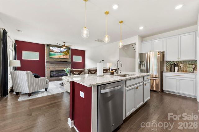 5727 Lavaux Court, Charlotte, NC 28214