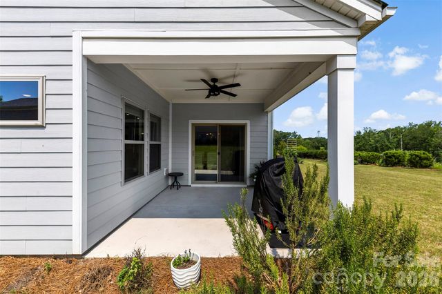 5727 Lavaux Court, Charlotte, NC 28214