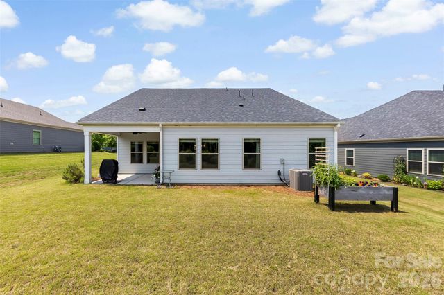 5727 Lavaux Court, Charlotte, NC 28214