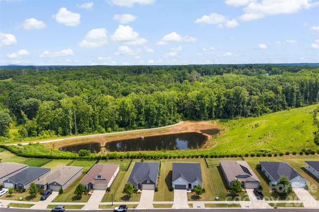 5727 Lavaux Court, Charlotte, NC 28214