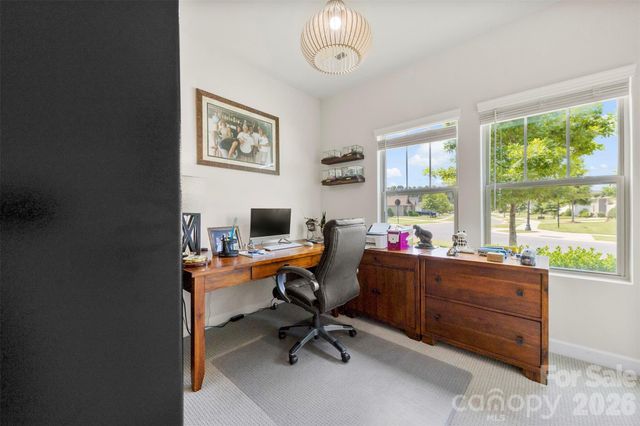 5727 Lavaux Court, Charlotte, NC 28214